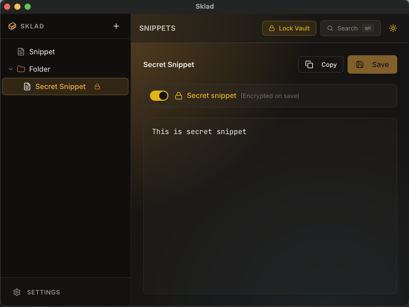 Sklad showing organized folders and a snippet editor
